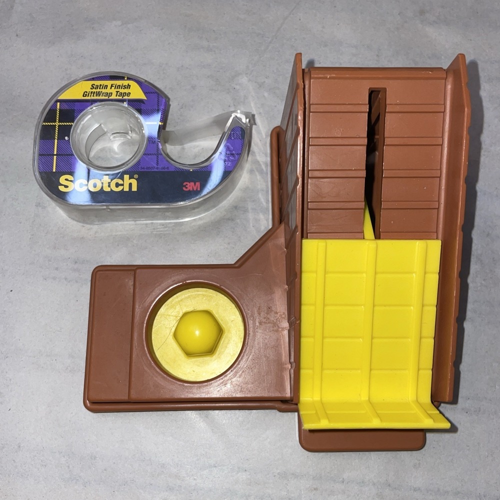 Fisher Price Chunky Little People Brown & Yellow Hay Lift Baler #2555 - Vintage